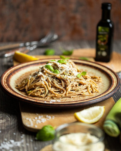 Zitronige Pasta mit Lauch