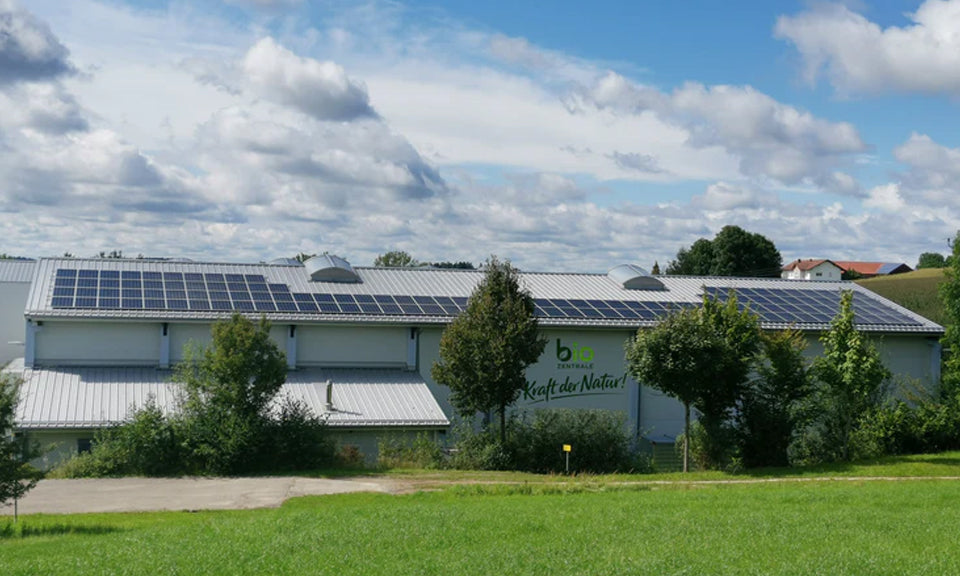 Gebäude der Bio-Zentrale in Wittibreut-Ulbering