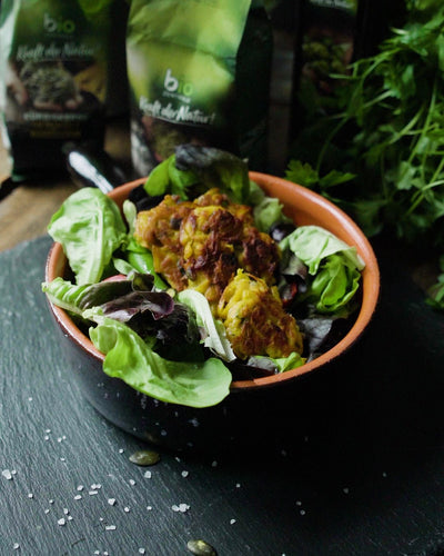 Kürbisbratlinge mit Salat