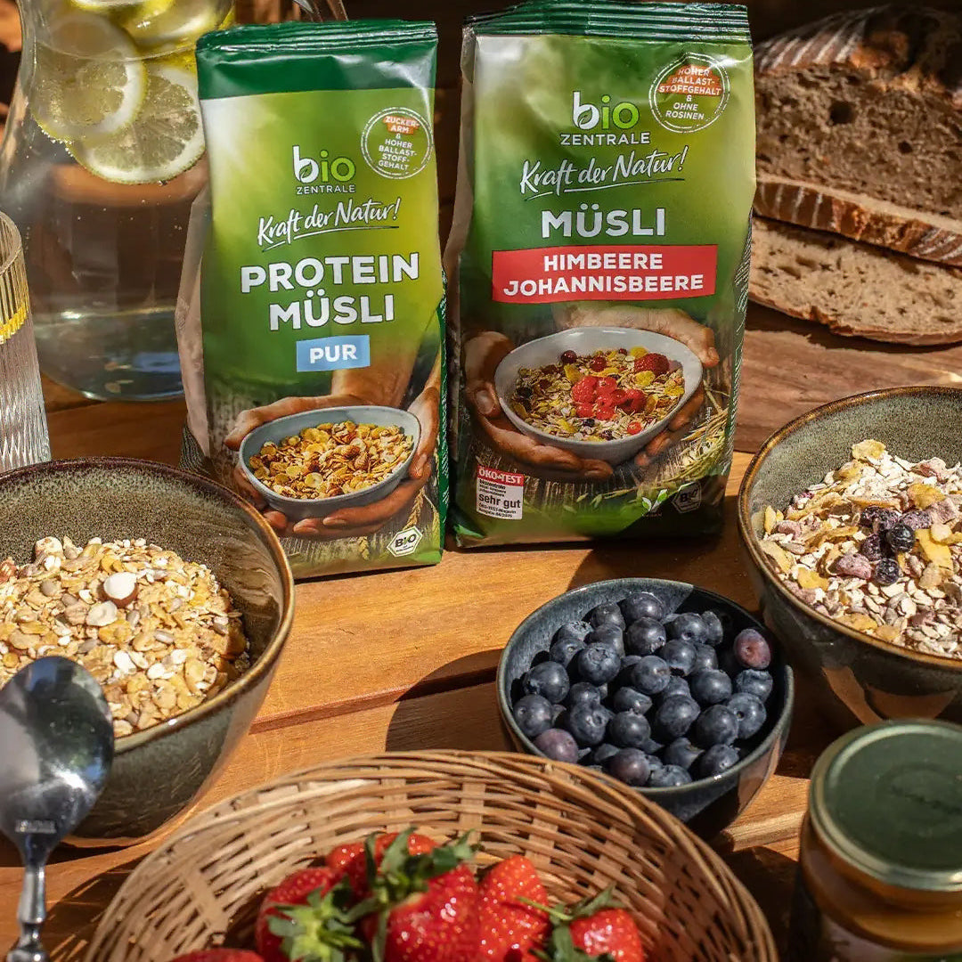 biozentrale Müsli Himbeere Johannisbeere