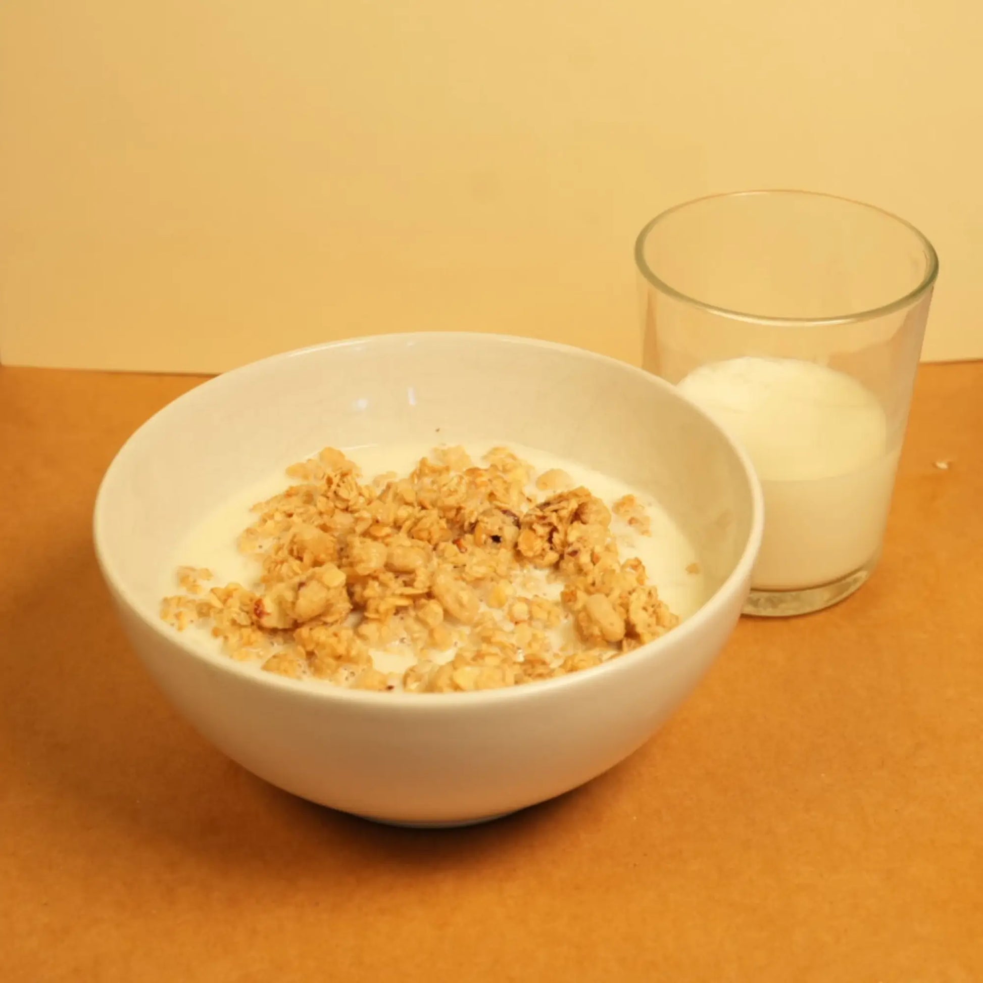 biozentrale Crunchy Müsli Ahorn Mandel